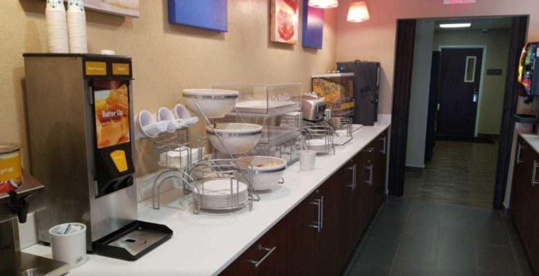 Comfort Inn & Suites Montgomery East Carmichael Rd Luaran gambar